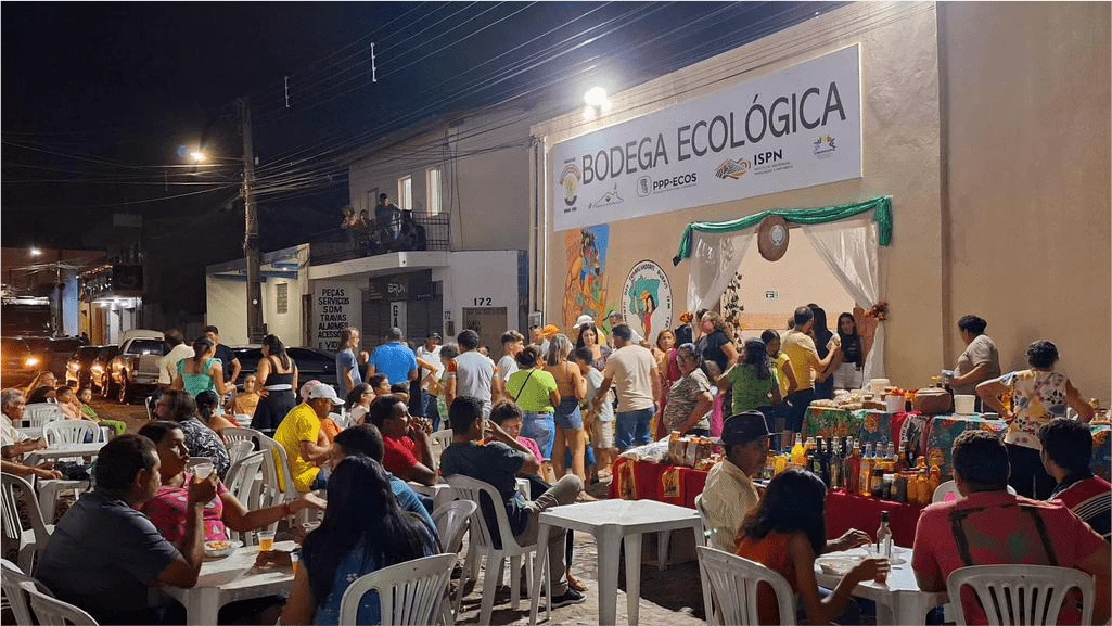 EDIÇÃO ESPECIAL DA FEIRA AGROECOLÓGICA DE QUIXADÁ. 