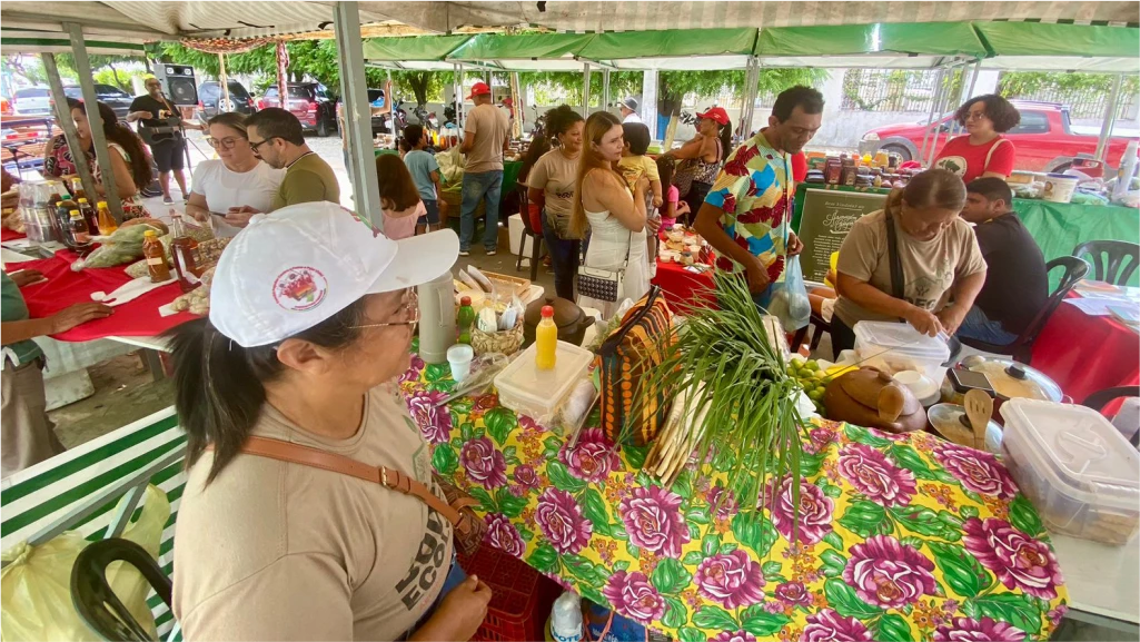 ANIVERSÁRIO DO PRIMEIRO ANO DA FEIRA DA REFORMA AGRÁRIA DE QUIXERAMOBIM. 